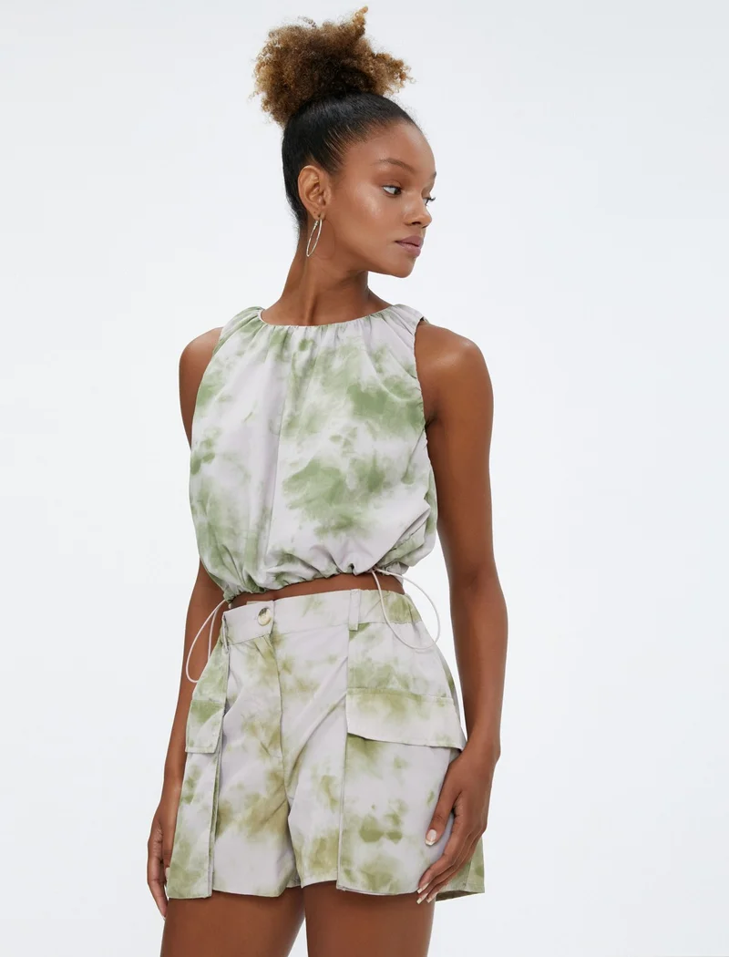 كوتون Parachute Crop Blouse Sleeveless Batik Patterned Round Neck