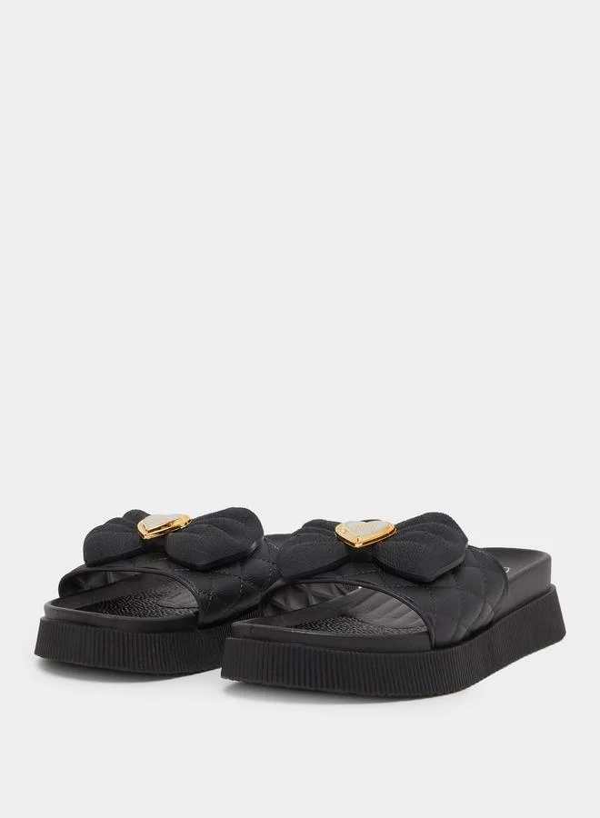 تايك تو Take Two Bow Decoration Textured Flat Sandal