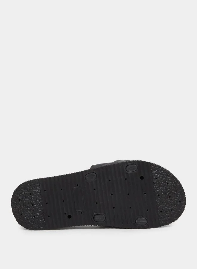 تايك تو صندل مسطح مزخرف بشريطين من القماش