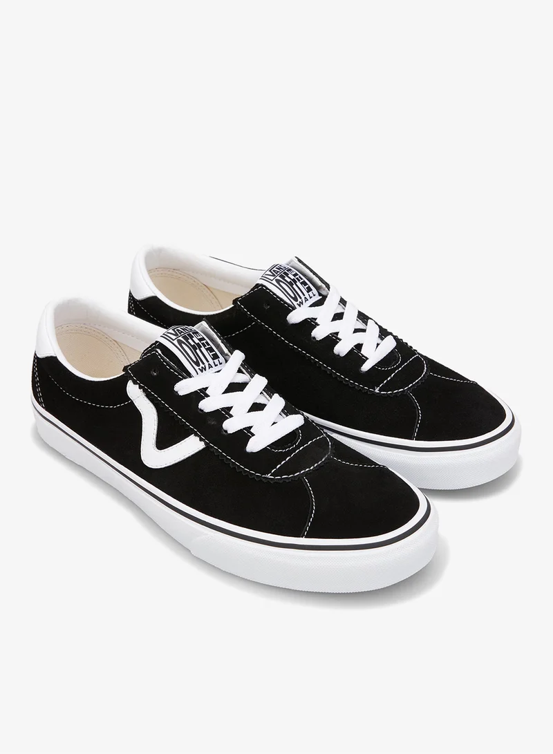 فانز حذاء سبورت للرجال والنساء