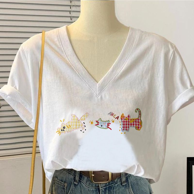 Summer 2026 Korean Style V-Neck White Short-Sleeve Women''s T-Shirt with Sweetheart Neckline, Large Size, Loose Fit, Slimming, High-End Feel Top - Image 1