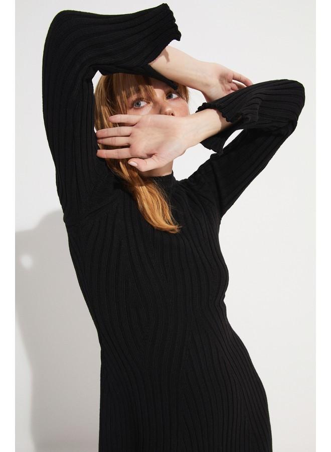 جون فستان محبوك مضلع - Image 4