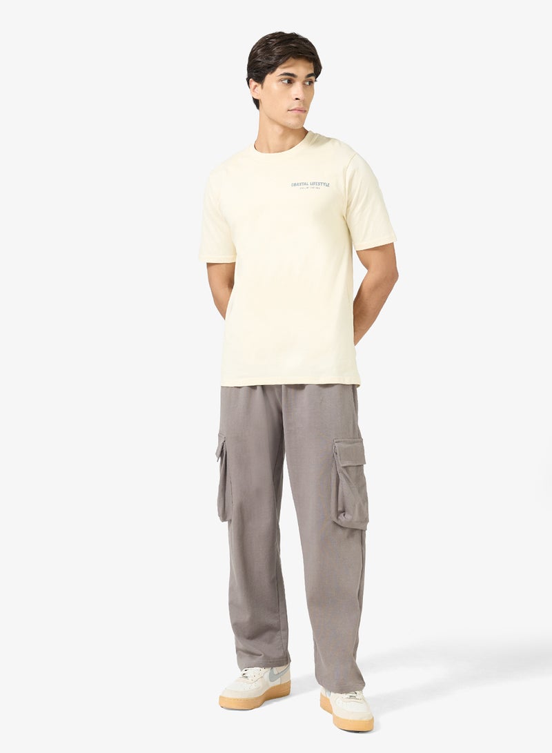 سفنتي فايف تيشيرت مطبوع بقصة عادية - Image 4