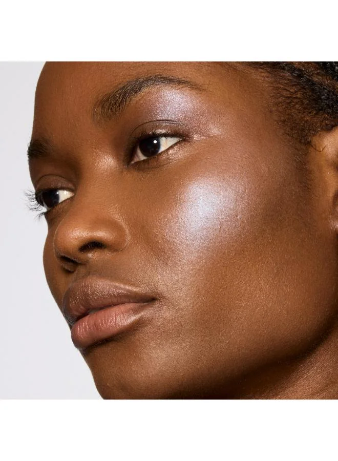 MAC Cosmetics Wind Chill Glowplay Bouncy Highlighter - Wind Chill for Women | Best Price UAE