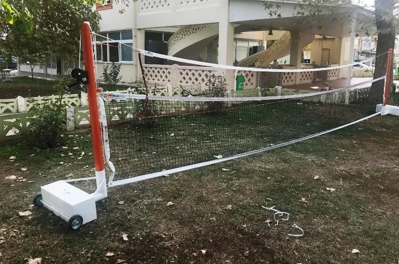adelinspor Tennis and Badminton, mobile Common Post and Net Set