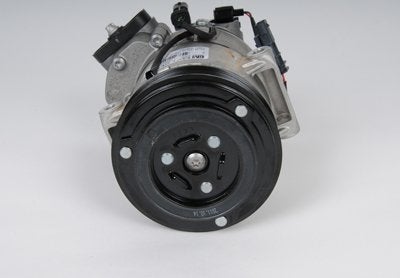 GM Parts 15-22226 Air Conditioning Compressor and Clutch Assembly - Image 2