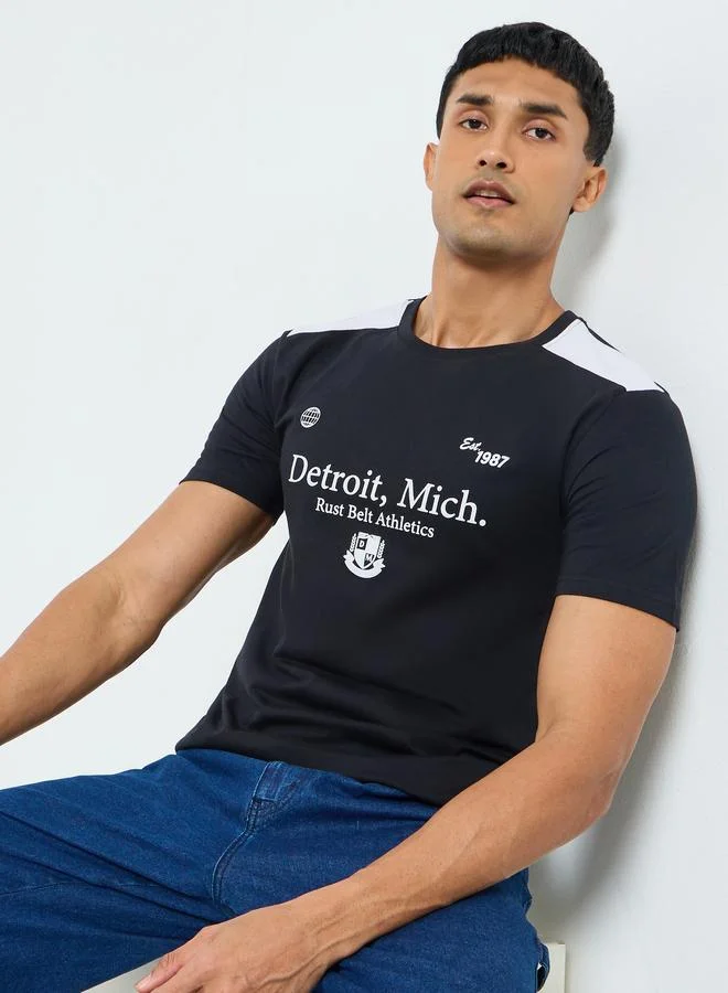 Styli Men Black Graphic Print T-Shirt