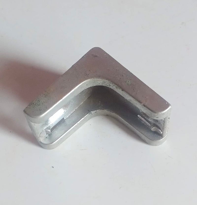 Aluminium Corner Bracket 4 x 4 x 35cm 4 Pcs  - Image 5