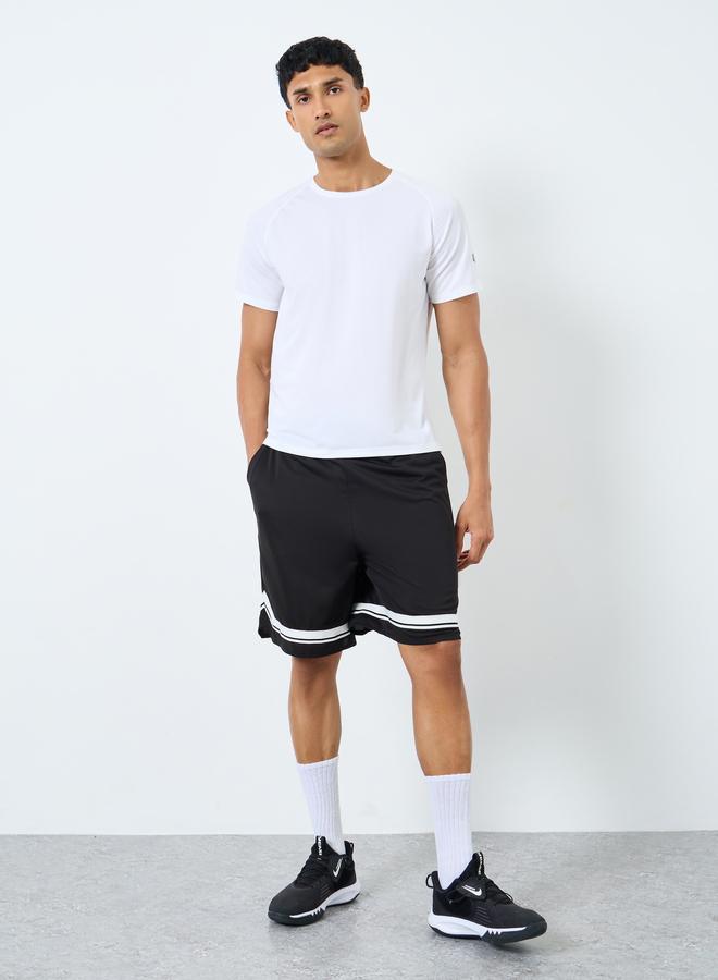 Styli Contrast Hem Regular Fit 9inch Running Shorts - Image 2