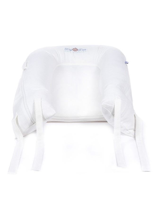 Milk & Moo Portable and Adjustable Newborn Sleeping Bed  - Image 5