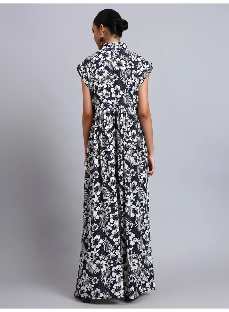 Alaya Hand Embroidered Chikankari Cotton Jalabiya-AL3697A