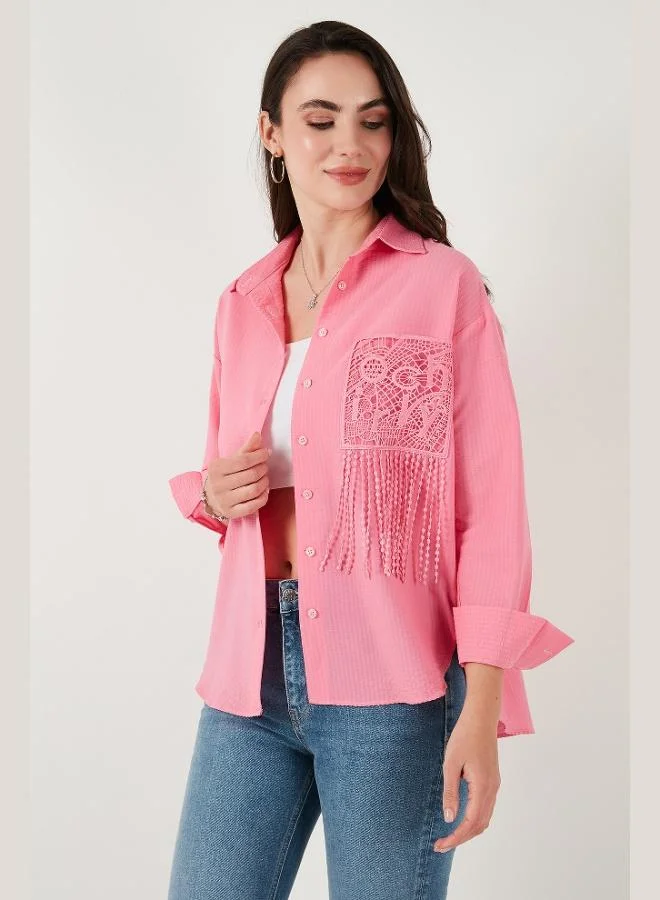 ليلا قميص نسائي بأكمام طويلة بتفاصيل جيوب ورباط من ليلا مقاس عادي