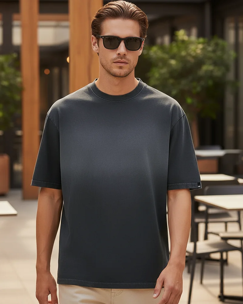 بيواكوف تيشيرت رجالي أسود واسع بتدرج لوني وغسيل حمضي