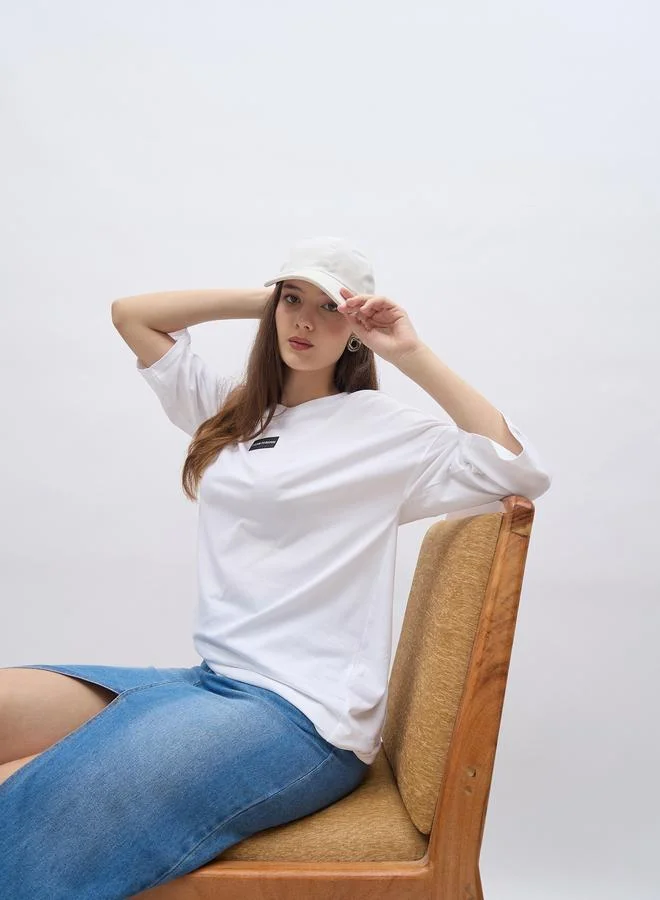 Styli Styli Women White Badge Detail Dropped Shoulder Oversized T-Shirt
