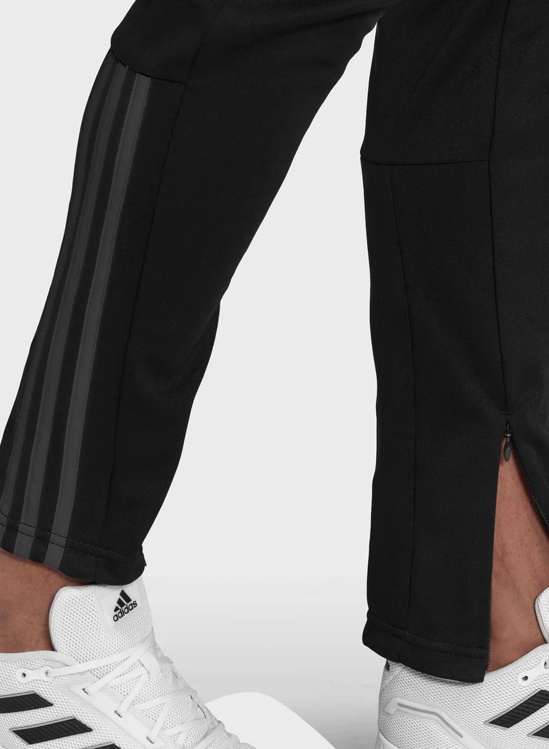 adidas طقم رياضي قصة سليم بسحاب