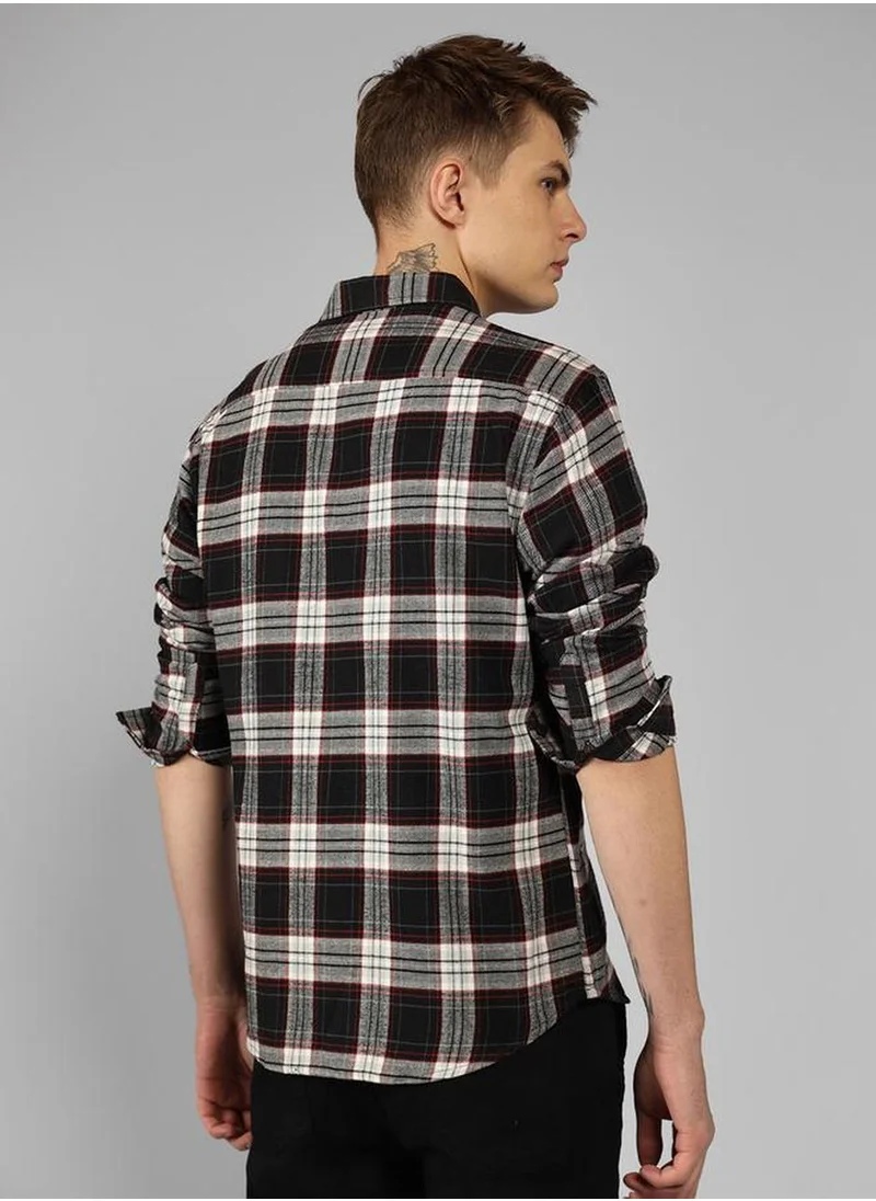 دينيس لينغو Black Shirt For Men For Men Perfect For Casual Occasion