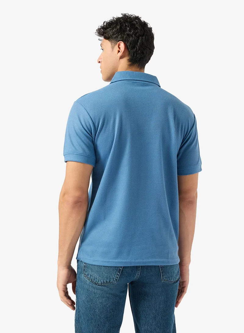 روبرت وود تي شيرت بقصة عادية