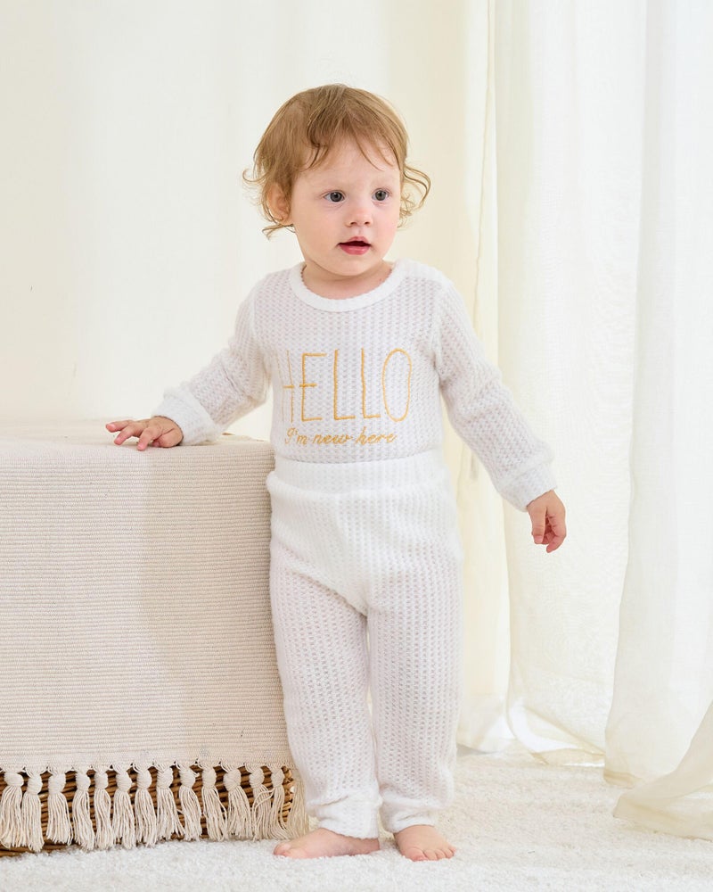 Renotemy Newborn Baby Boy Clothes 0-3 Months Baby Boy Outfit I'm New Here Coming Home Newborn Essentials Outfits Infant Baptism Shower Gifts Long Sleeve Clothing White Romper Pants Set with Hat - Image 2