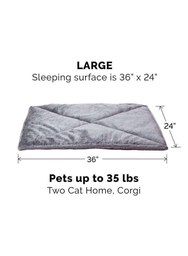سرير القطط Furhaven ThermaNAP ذاتي التدفئة للقطط المنزلية والكلاب الكبيرة/المتوسطة، قابل للغسل ويعكس حرارة الجسم - سجادة سرير عاكسة مبطنة من الفرو الصناعي - رمادي، كبير - Image 2