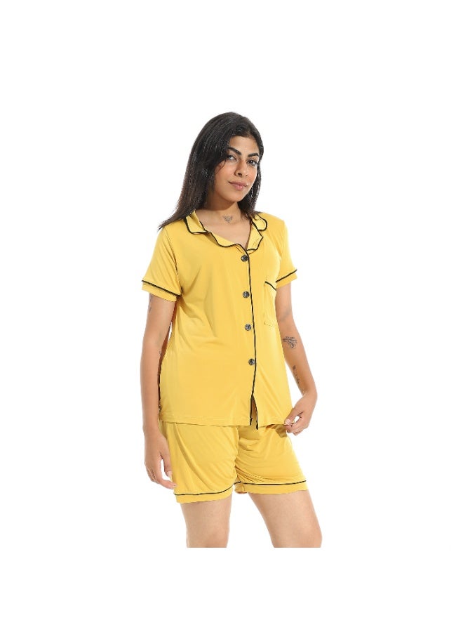 سيزار بيجامة حريمي قطعتين بزراير وشورت - Image 4