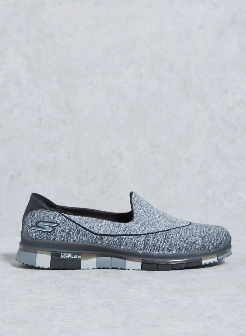 SKECHERS Go Flex
