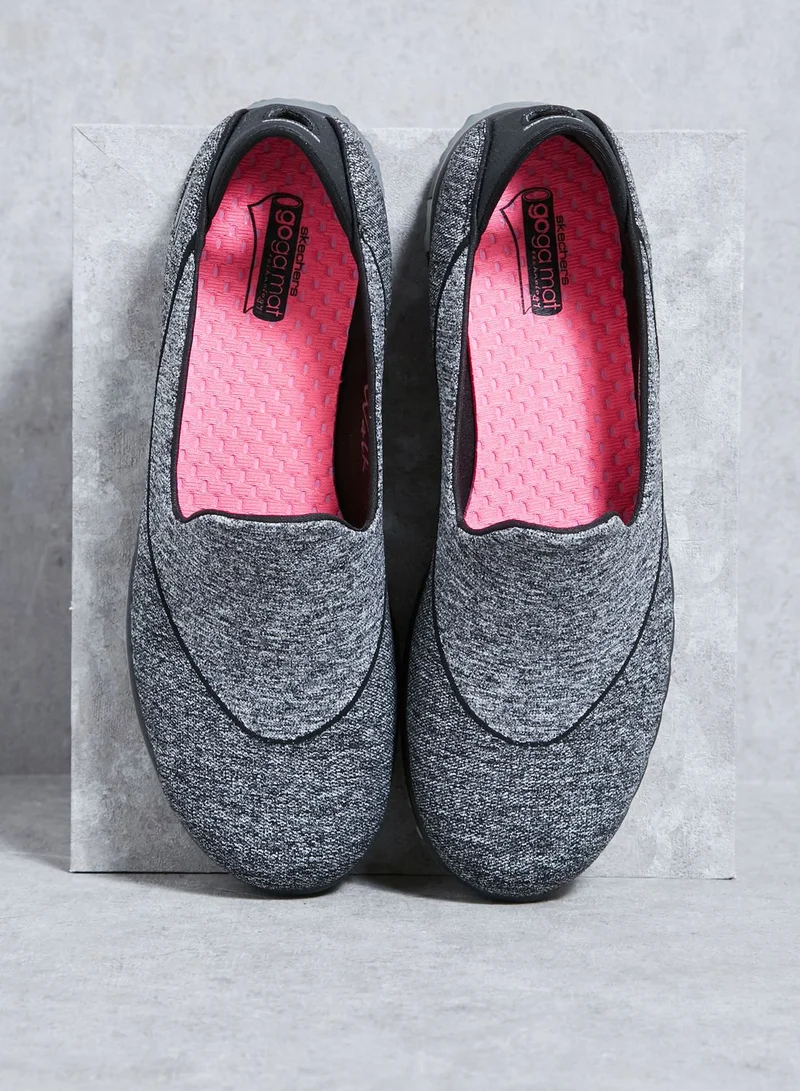 SKECHERS Go Flex