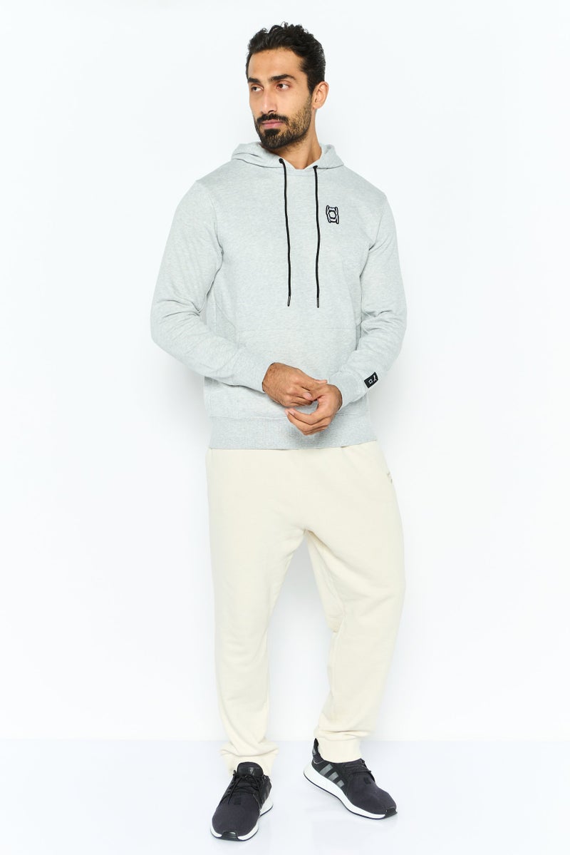 PUMA سويت شيرت رياضي للرجال بأكمام طويلة وقبعة، رمادي - Image 4
