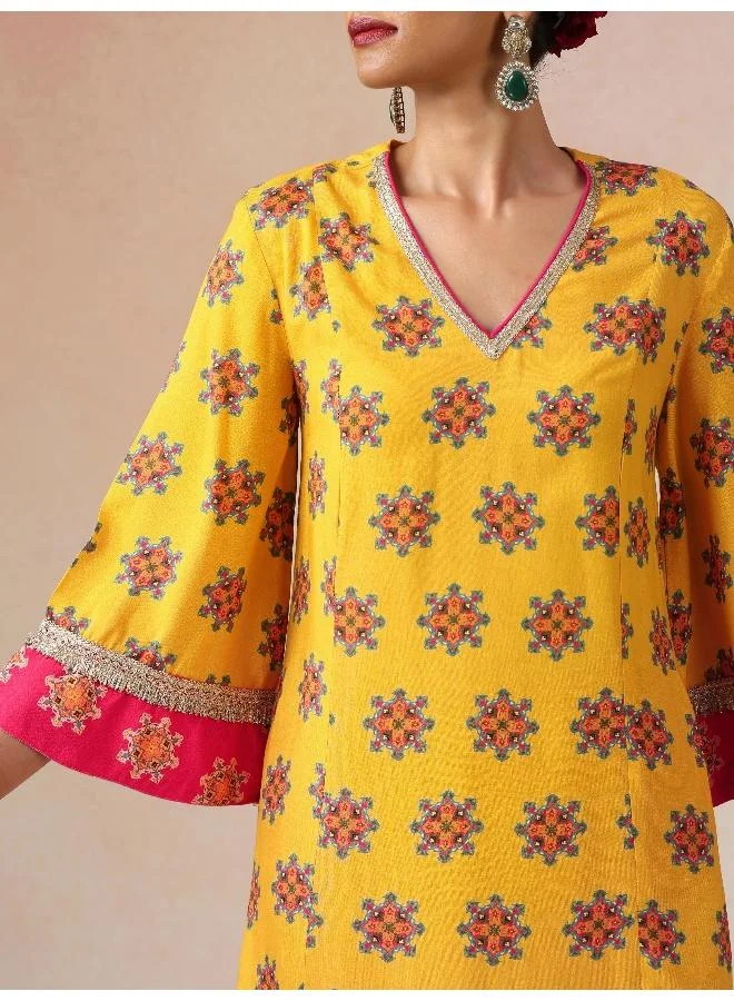 ترو برونز طقم كورتا فيسكوز - بطبعة بوتا صفراء من