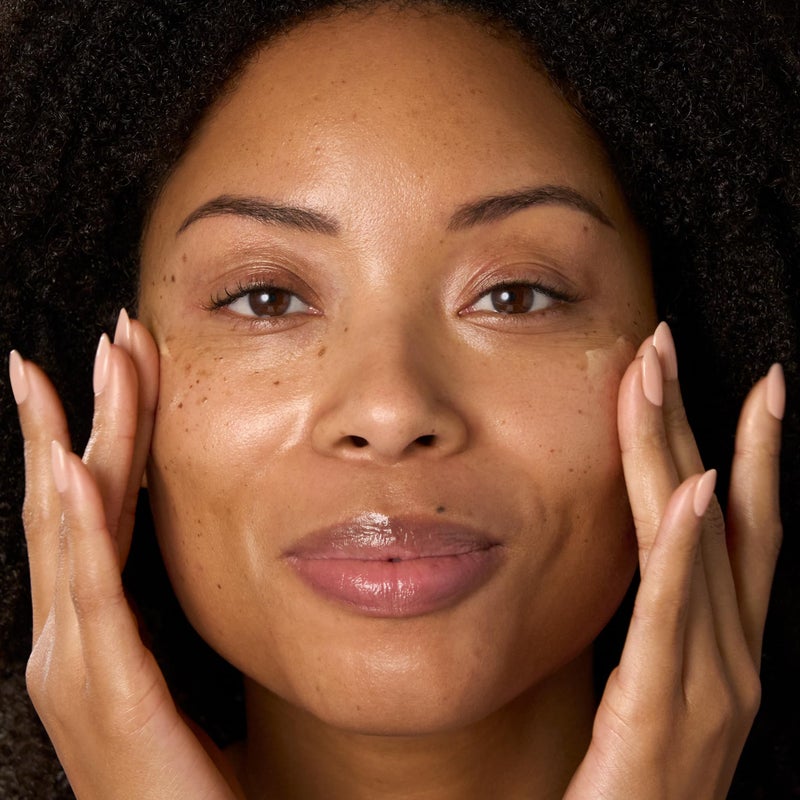 Julep Radiant Skin & Nails Duo So Awake Snail Mucin Complexion Booster Face Moisturizer & Primer & Roll With It Nail Treatment Oil Bundle - Image 2