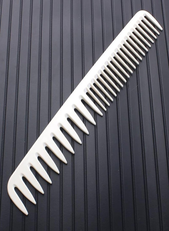 آكس مور طقم أمشاط كربونية مقاومة للحرارة ومضادة للكهرباء الساكنة، أبيض/أبيض مائل للبيج، مناسب لصالونات الحلاقة الاحترافية، طقم من 8 قطع/طقم من 10 قطع، الخيار الأول للحلاقين. (أبيض مائل للبيج) - Image 5