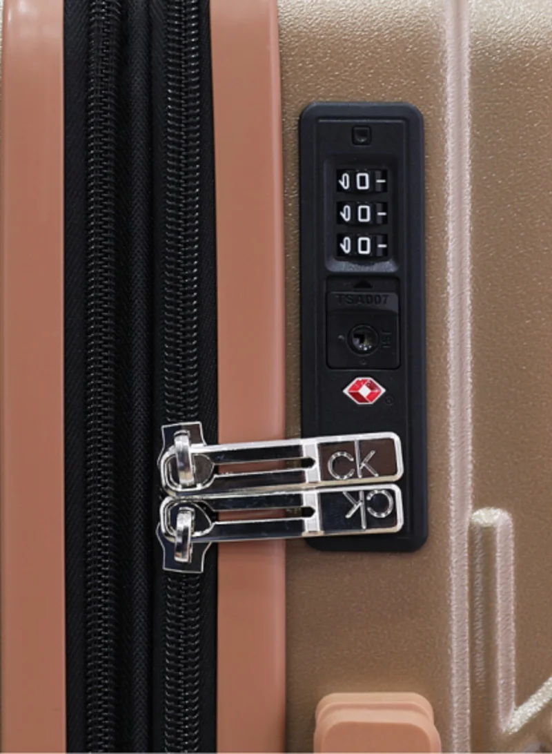 كالفن كلاين حقيبة سفر Insignia Hardside Spinner ذات العجلات، خفيفة الوزن للغاية من مادة ABS، 4 عجلات مزدوجة