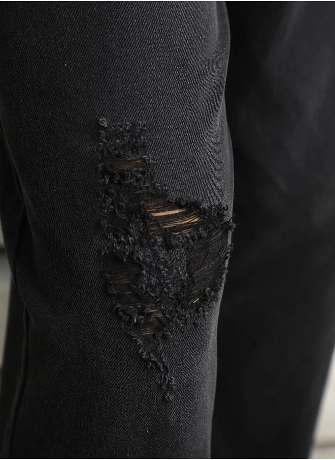 HIGH STAR Mid Rise Relaxed Fit Distressed Jeans by Styli