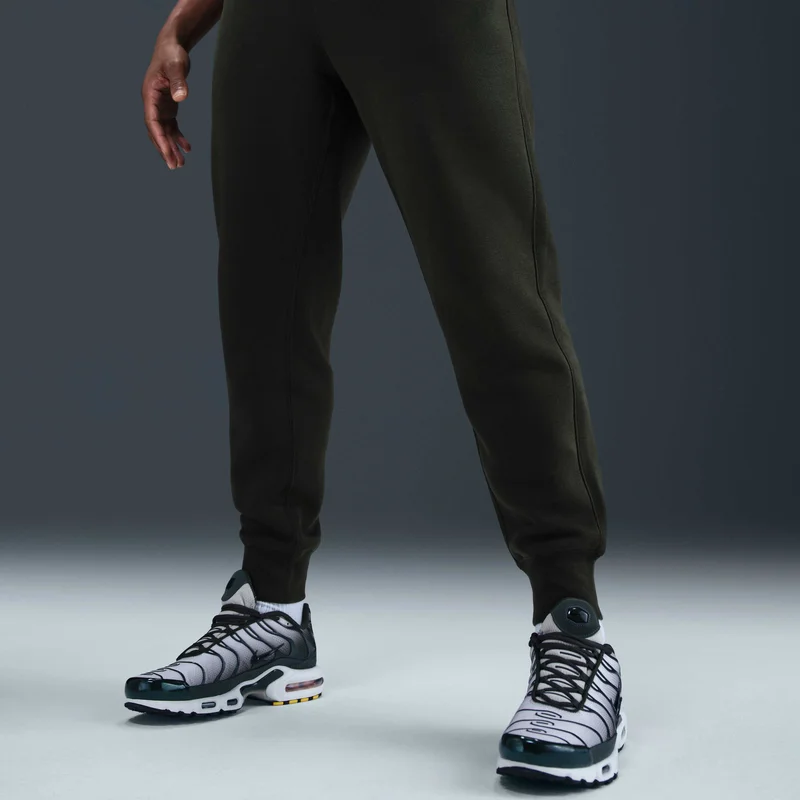 Nike Men's Club Joggers