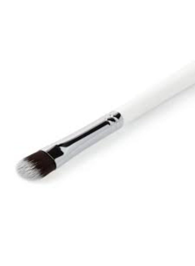 ILU Ilū Precision Concealer Brush 121 - Image 3