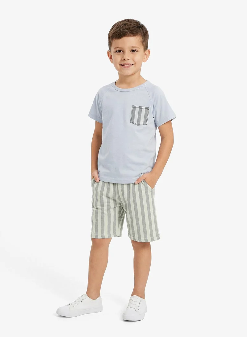 بنياتا طقم علوي قصير