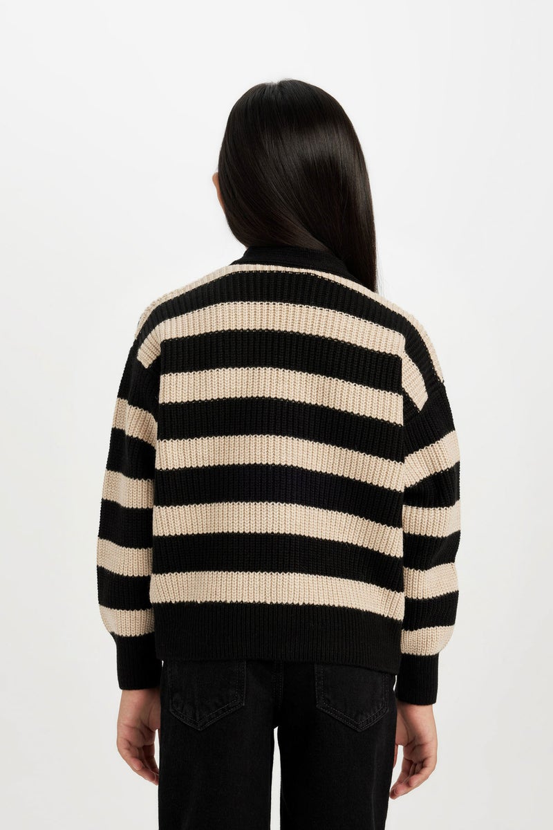 DeFacto Girl Regular Fit V-Neck Cardigan - Image 4