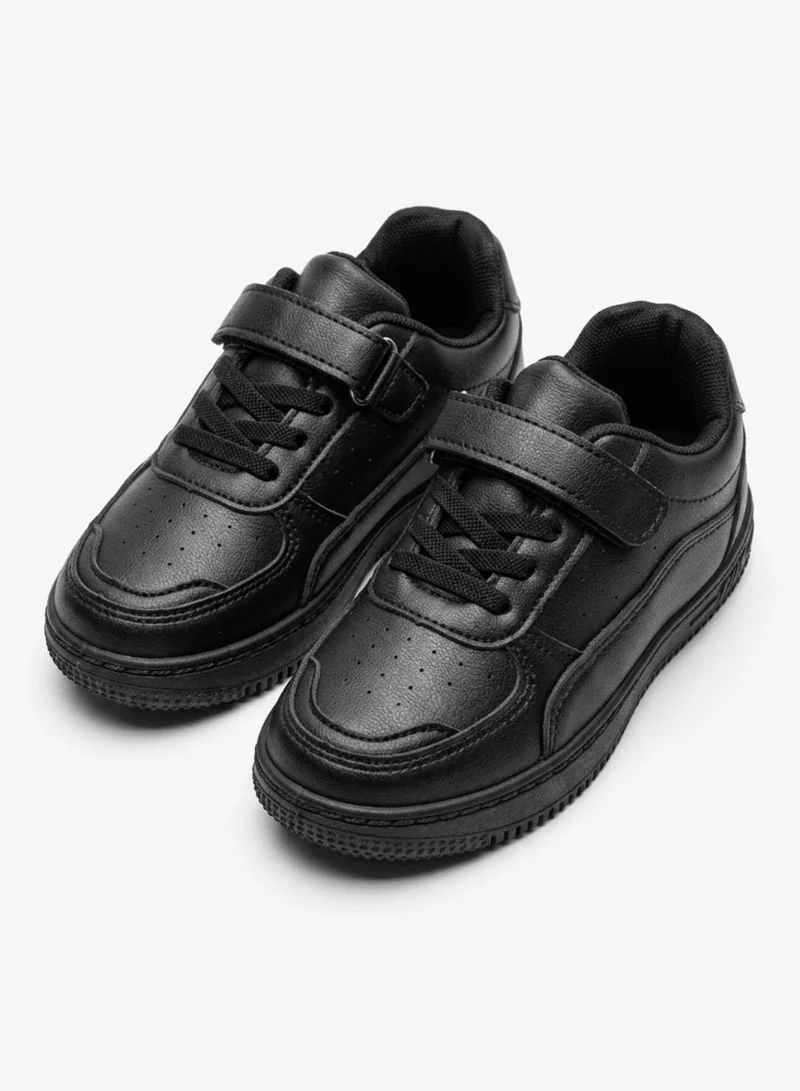 بيبي كلو Black Hook-and-Loop Sneakers for Kids