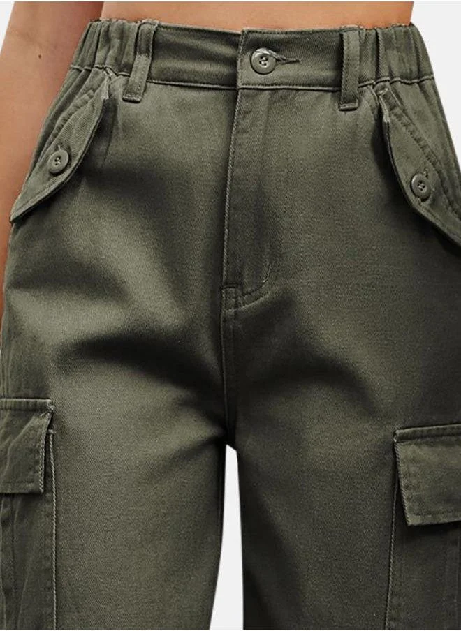 YUNIQEE Green Solid Cargo Shorts