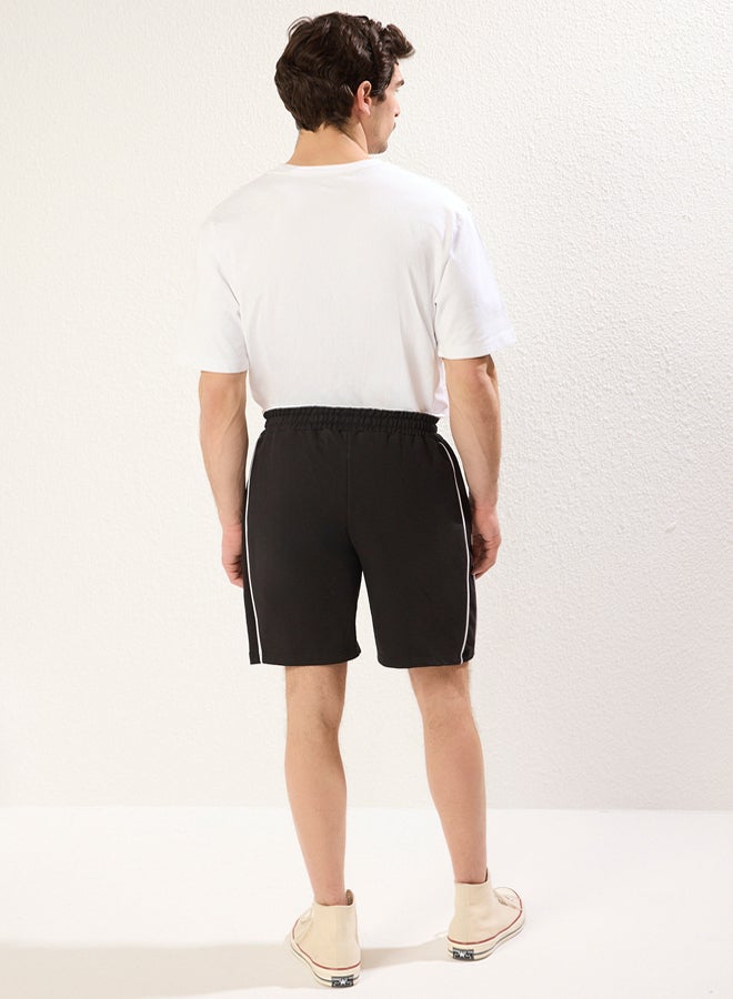 Black Regular Cut Piping Shorts & Bermuda