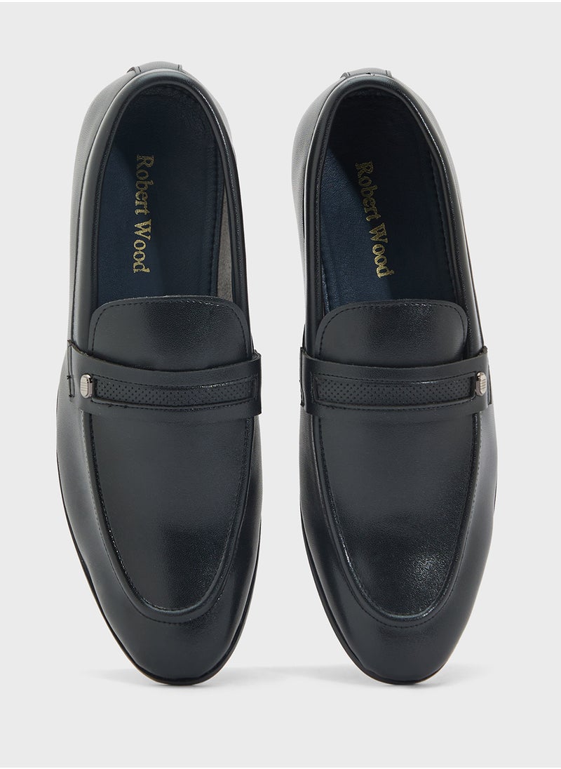 Robert Wood Clasisic Saddle Detail Formal Loafer Slip Ons  - Image 4
