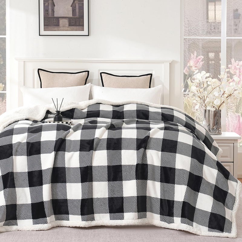 Pu Mei Sherpa Fleece Throw Blanket 60"" X 80"" Reversible Plush Fluffy Large Big Blanket Lattice Flannel Blankets For All Season Use  Black And White - Image 2