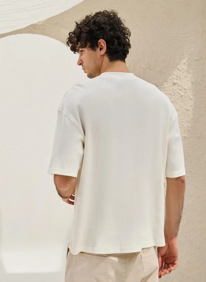 Styli Waffle Textured Short Sleeve Regular Fit T-Shirt