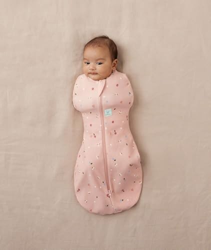 ergoPouch Cocoon Swaddle Sack 10 TOG Baby Sleep Sack Gentle Snug Fit Helps Calm Startle Reflex Ideal for Arms InOut Sleeping Soft Breathable Fabric for Better Sleep 0 Months Daisies - Image 3