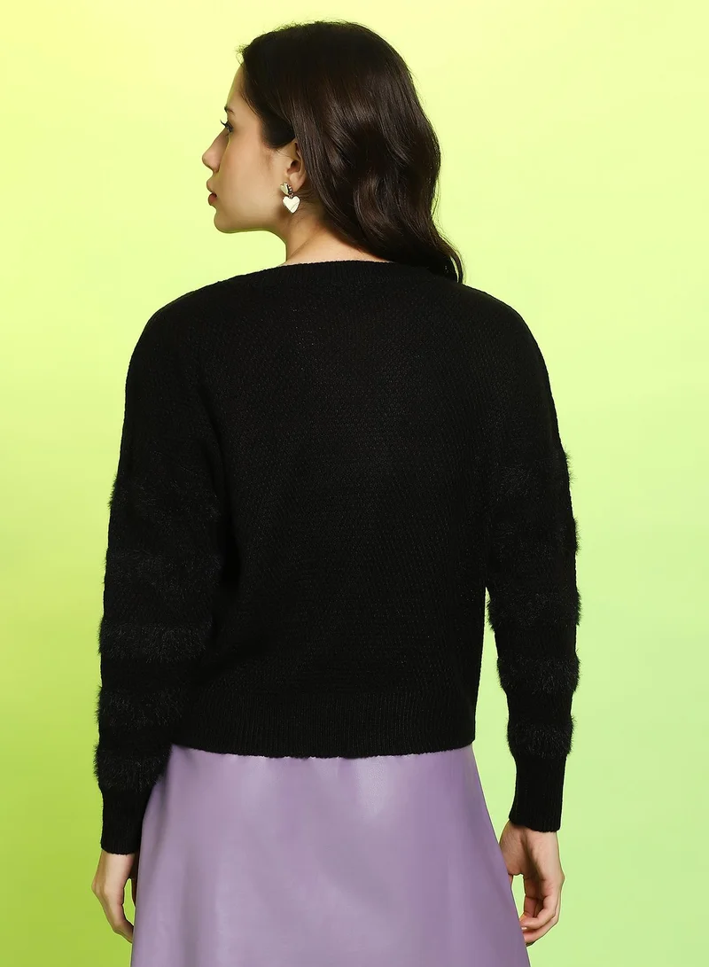 Campus Sutra Women's Midnight Black Solid Crop Pullover Sweater