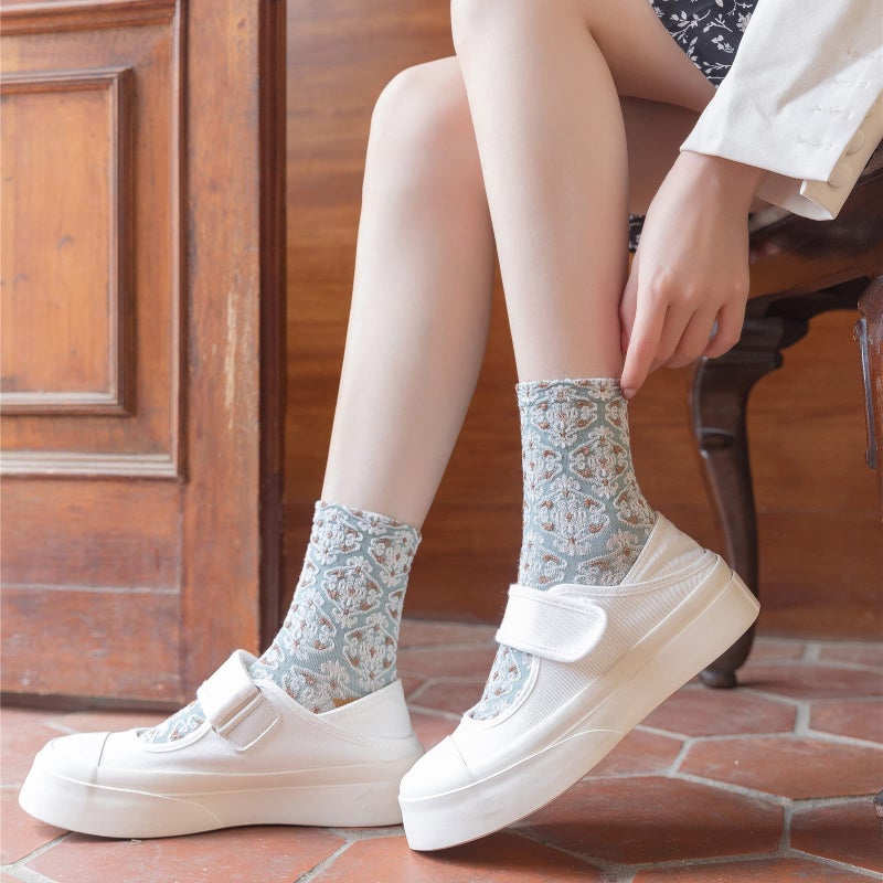 MarJunSep Cute Floral Crew Socks for Women Teen Girls Flower Cottagecore Frilly Vintage Fancy Cotton Socks Blue Flower Palace Socks - Image 3