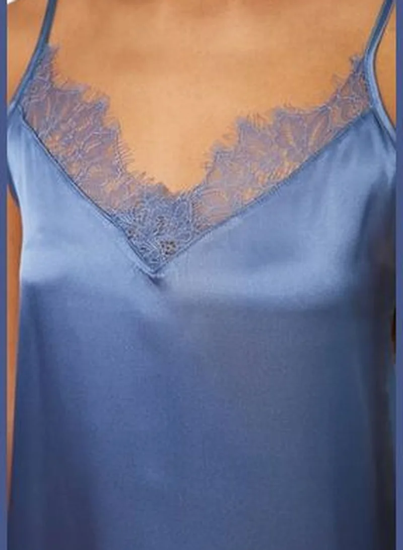 trendyol Weave Blue Satin Nightgown with Lace Detail THMAW22GC0005.
