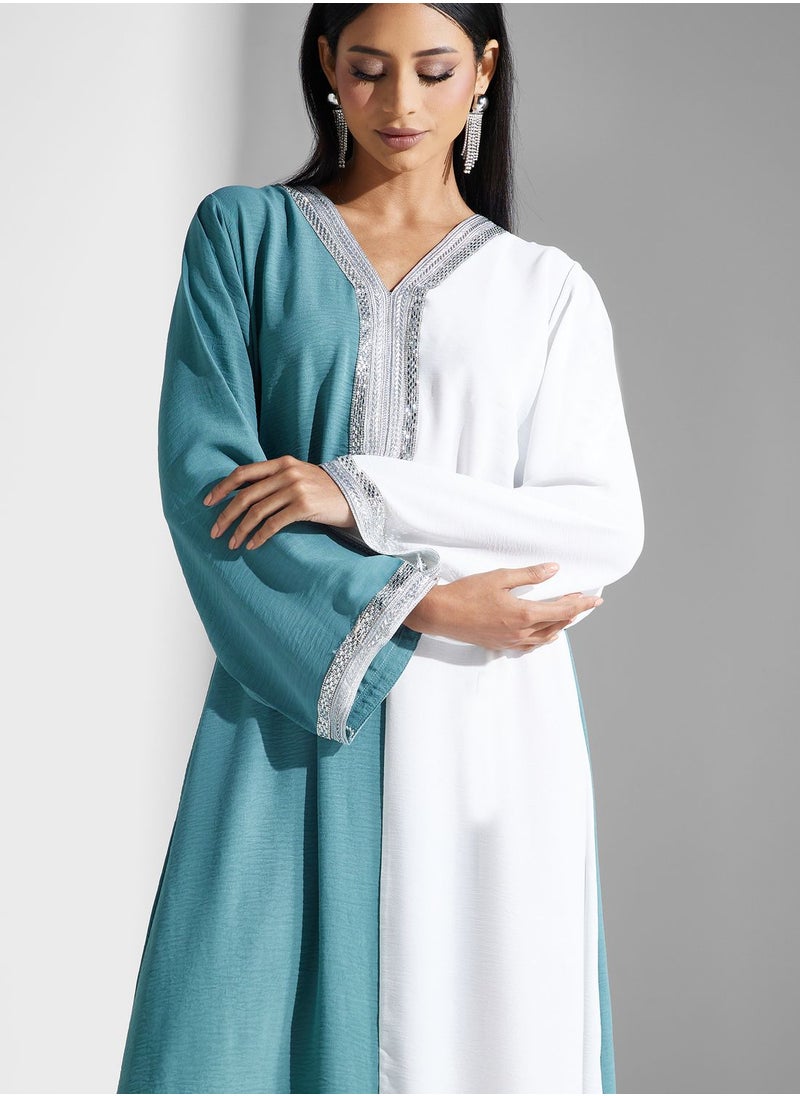 hayas closet - Colorblock Belted Jalabiya - Image 1