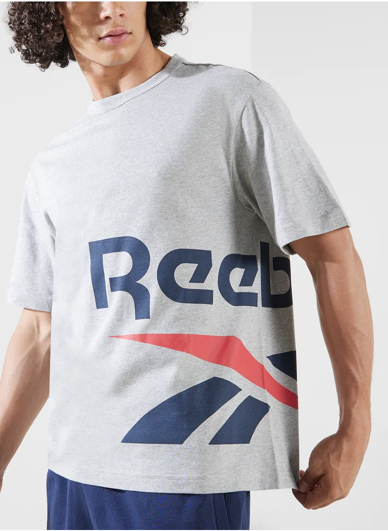 Reebok Graphic Series Side Vector T-Shirt