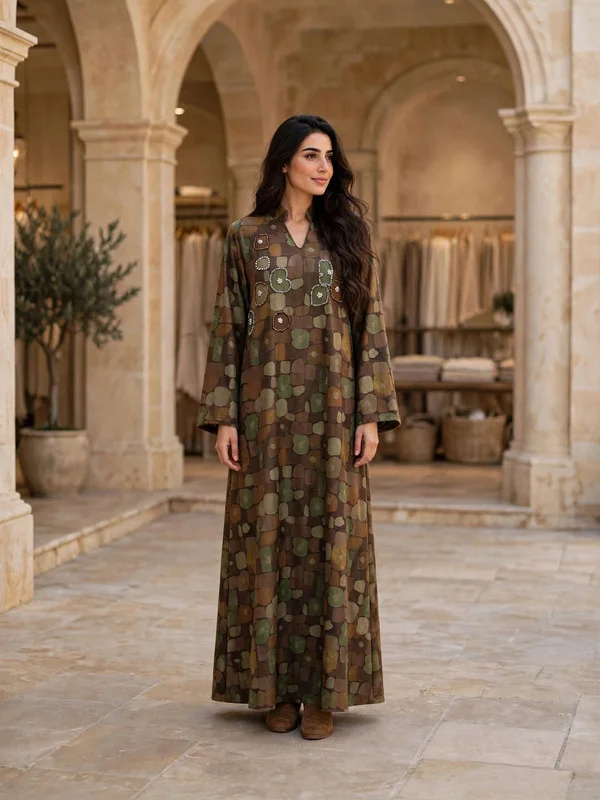 اكسا جلابية ملابس شتوية شامواه بتصميم موزاييك وهندسي مطرزة للنساء من إكسا IKW1152