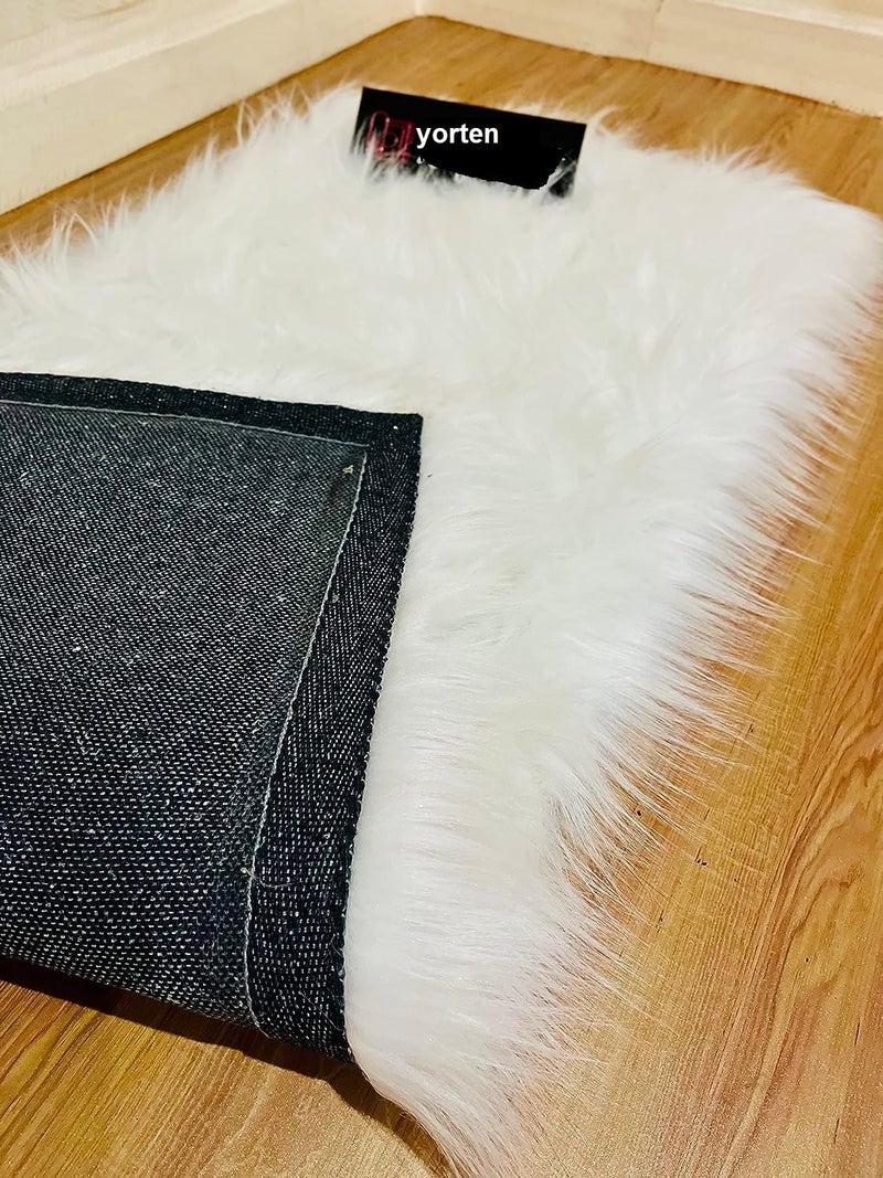 Yorten Sheepskin rug fluffy soft faux fox fur for bedroom living room decor faux fur bedside rug decorative fur for chair sofa bed fluffy washable rug (60x90 cm white) - Image 2